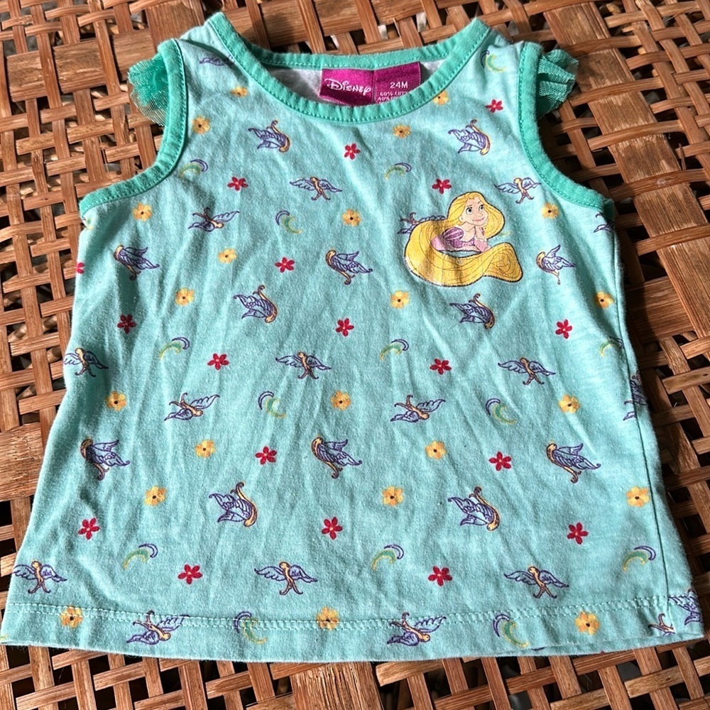 🎀24m vintage aerial Disney teal tank top with taffeta sleeves